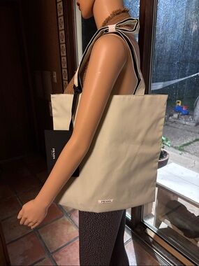 PRADA  beauty Cream Tote with Contrasting Black Pouch